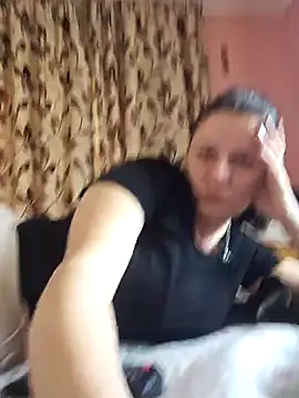 Snapshot of KristenVega chatting on 01.29.25 KristenVega online show from 01.29.25