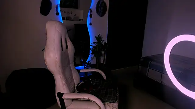 Young laroi online show from 01.06.25