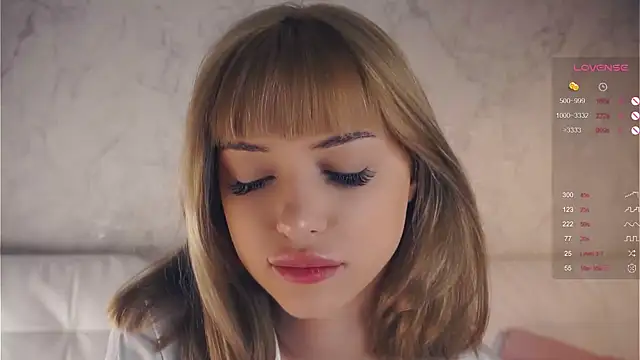 KateDolphin online show from 03.17.25