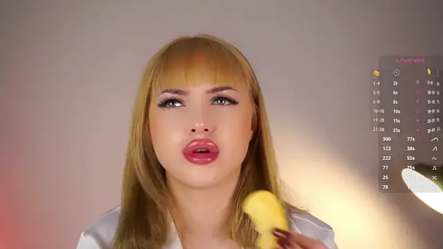 KateDolphin online show from 11.08.25