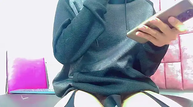 Sr BonnyEthan online show from 01.30.25