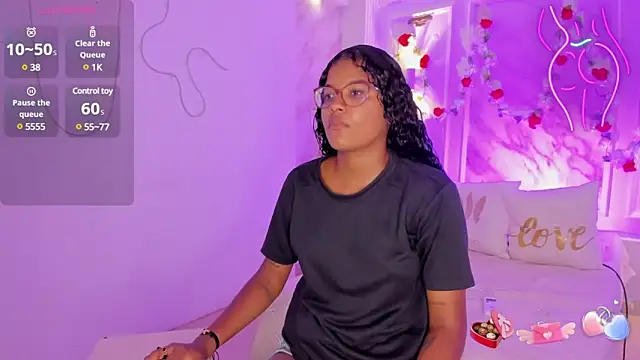 Snapshot of NastassjaCandy chatting on 02.22.25 NastassjaCandy online show from 02.22.25