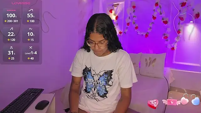 Snapshot of NastassjaCandy chatting on 02.26.25 NastassjaCandy online show from 02.26.25