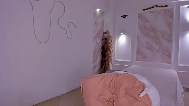 Snapshot of NastassjaCandy chatting on 10.28.25 NastassjaCandy online show from 10.28.25