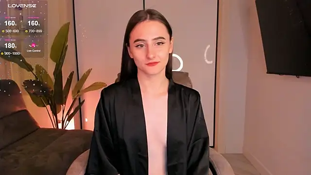 Snapshot of helen_ramsay chatting on 01.23.25 helen ramsay online show from 01.23.25