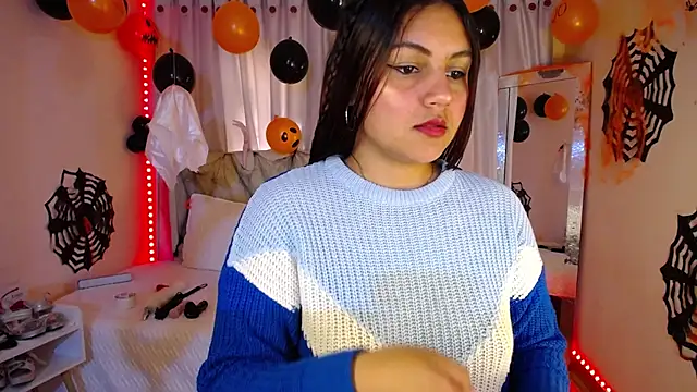 ashlei  online show from 10.25.25