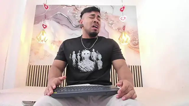 BrianMalonee online show from 04.04.26