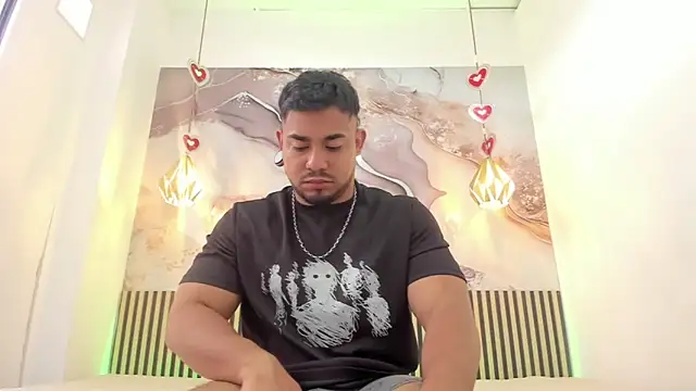 BrianMalonee online show from 04.10.26