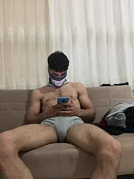 MuscleBoyy777 online show from 01.30.25