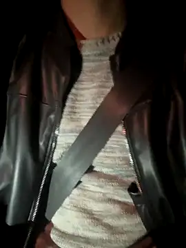 MuscleBoyy777 online show from 11.30.25