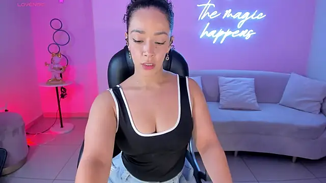 AlessaRomero online show from 02.05.25