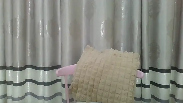 Snapshot of Fine_assie chatting on 02.03.26 Fine assie online show from 02.03.26