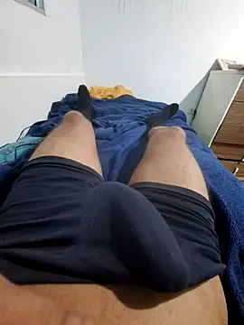 paupraelass online show from 12.04.25