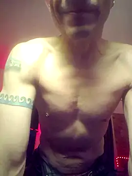 Snapshot of Tony_Torrente chatting on 01.08.25 Tony Torrente online show from 01.08.25