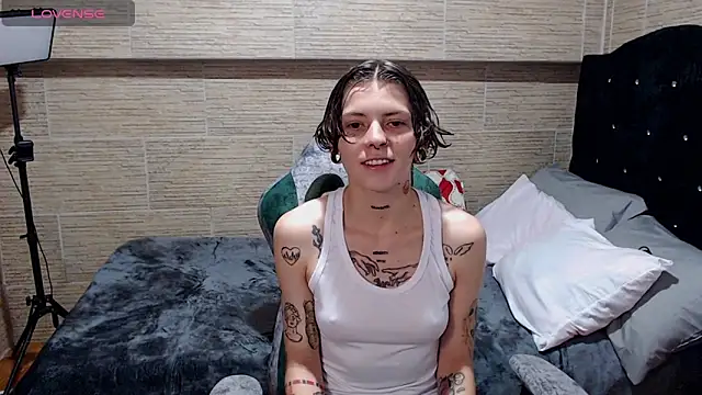 pretty cristal69 online show from 02.26.25