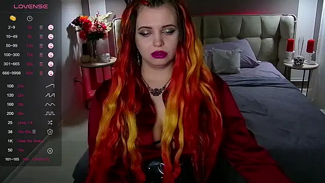 Miss Maya Mils online show from 01.26.25