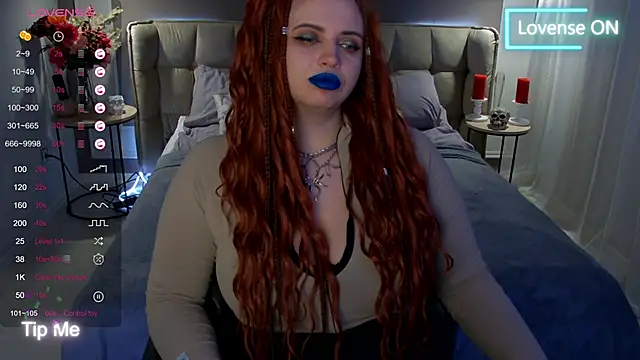 Miss Maya Mils online show from 03.23.25