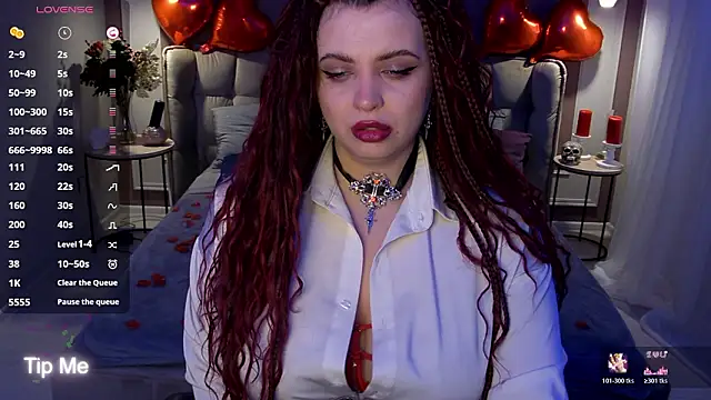 Miss Maya Mils online show from 02.09.26