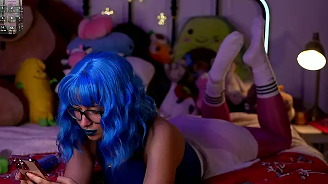 Snapshot of SweetyKitty18 chatting on 09.20.25 SweetyKitty18 online show from 09.20.25