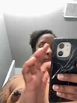 Your Paris online show from 03.12.25