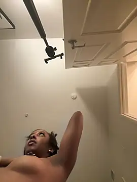 Your Paris online show from 03.06.26