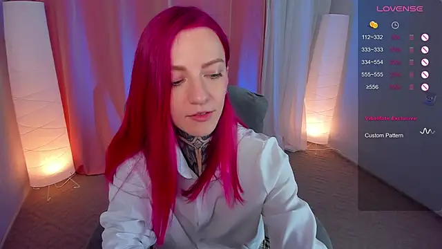 Roxy      online show from 01.31.25