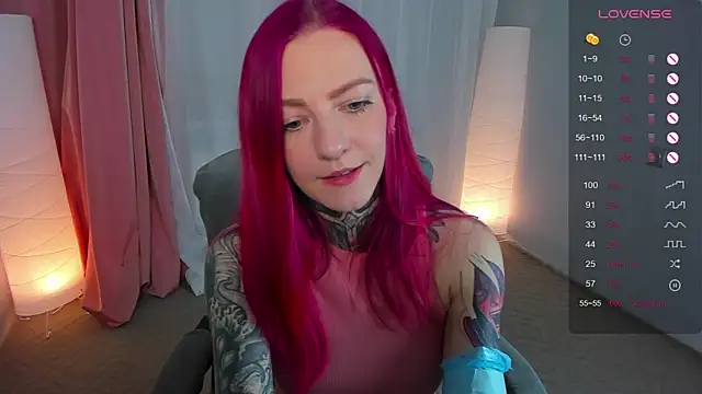 Roxy      online show from 02.27.25