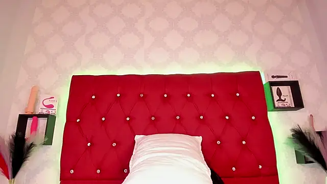 Snapshot of BeckyyVega chatting on 03.23.25 BeckyyVega online show from 03.23.25