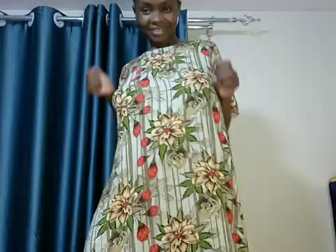 Snapshot of Kababy_love chatting on 10.25.25 Kababy love online show from 10.25.25