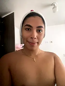 IsabelleFoxx  online show from 11.05.25