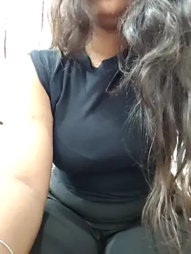 MohiniHott online show from 09.21.25