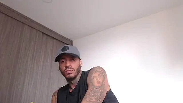 mulatos16 online show from 12.16.24