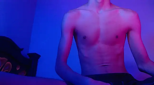 Snapshot of isaaclatino chatting on 01.26.25 isaaclatino online show from 01.26.25