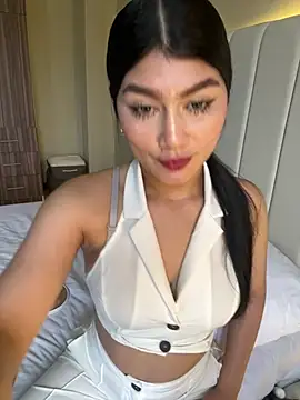 EmmaMartiinez online show from 05.03.26