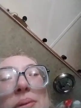 Snapshot of xWhoreAbleX_Pika chatting on 11.12.25 xWhoreAbleX Pika online show from 11.12.25