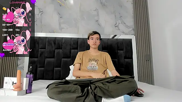 bunny maxi online show from 03.14.25