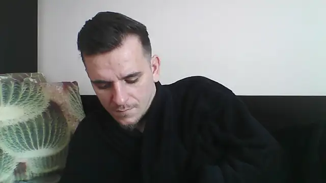 Huge cock22cm online show from 03.04.25