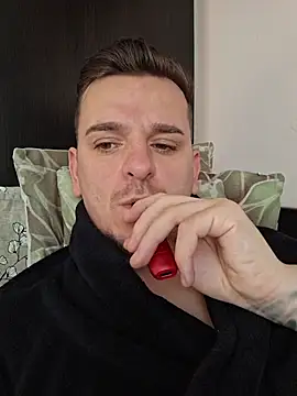 Huge cock22cm online show from 02.11.26