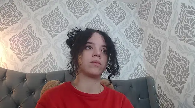 EmmaCowperr online show from 03.08.25