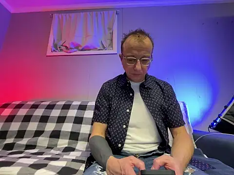 mouser21212 online show from 01.13.25