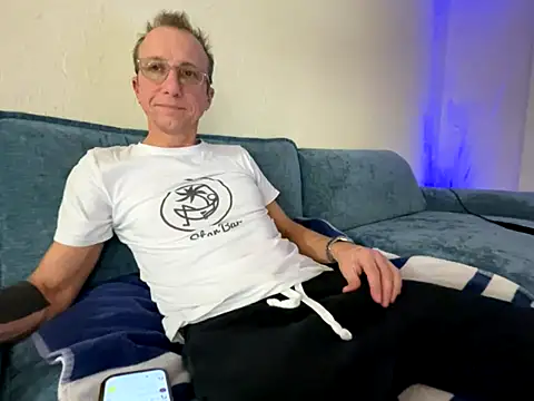 mouser21212 online show from 12.03.25