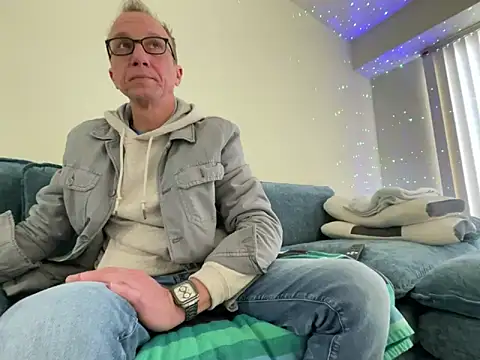 mouser21212 online show from 02.28.26