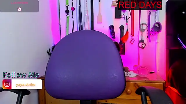 LucyStrike  online show from 01.05.26