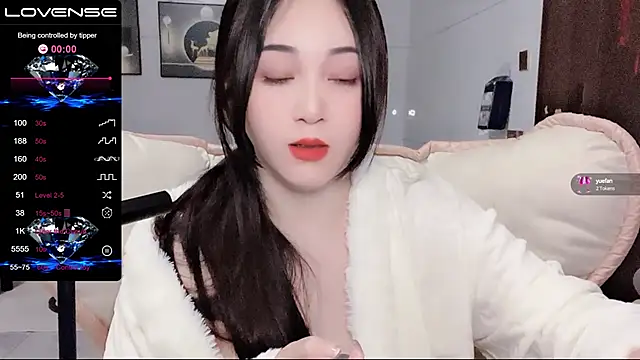 Snapshot of kolll88 chatting on 01.06.25 kolll88 online show from 01.06.25