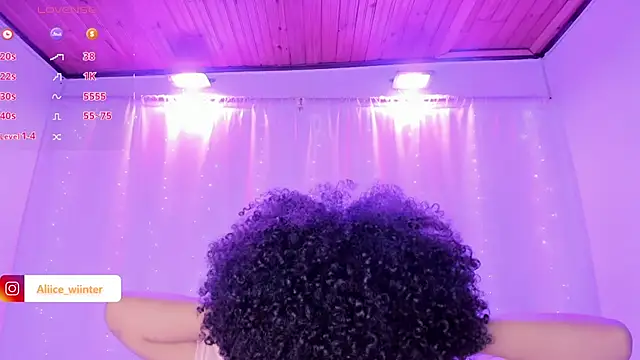 Alice winter  online show from 03.17.25