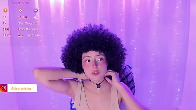 Alice winter  online show from 03.19.25