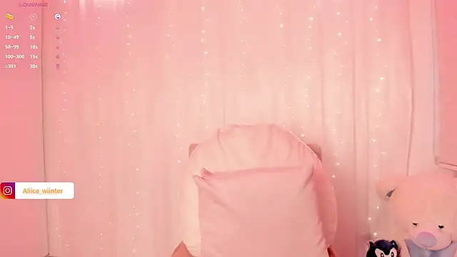 Alice winter  online show from 10.03.25