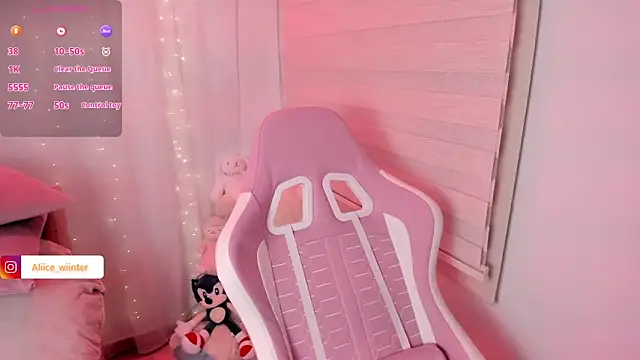 Alice winter  online show from 04.17.26