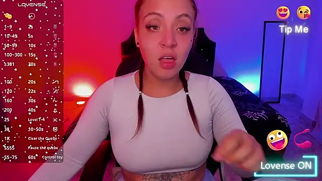 Snapshot of KetziaDoll chatting on 09.22.25 KetziaDoll online show from 09.22.25