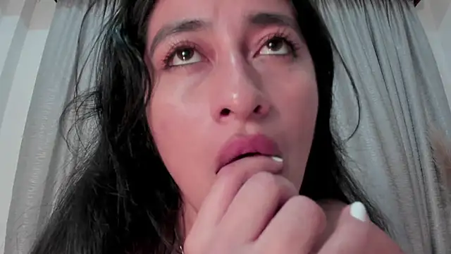 LisaHadwin online show from 01.07.25